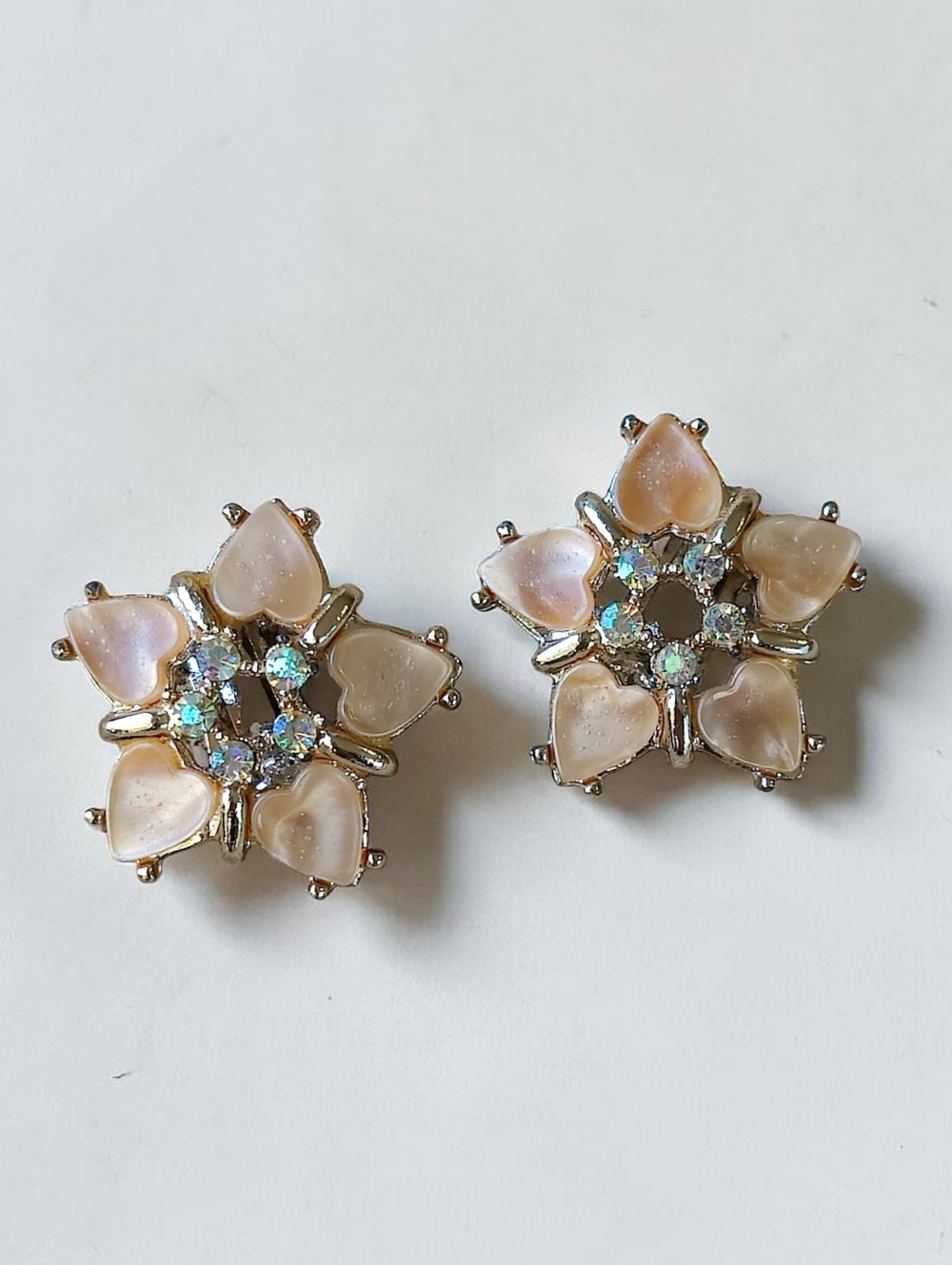 Vintage Thermoset And Crystal Flower Earrings